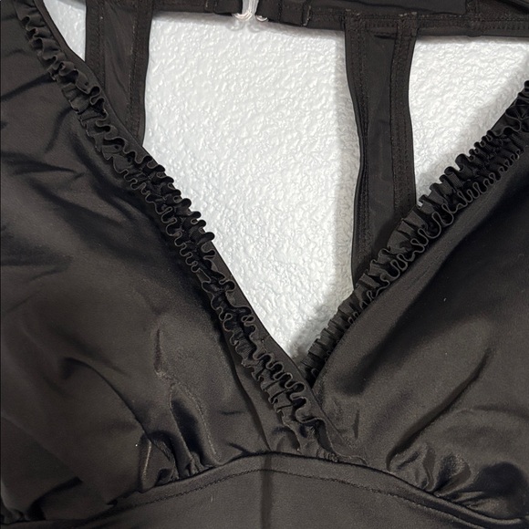 WHITE STAG Black one piece swimsuit. Full coverage with half skirt. Sz.1x/16. - Picture 5 of 14